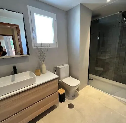 Duplex In Residential Complex With Pool * アルテア